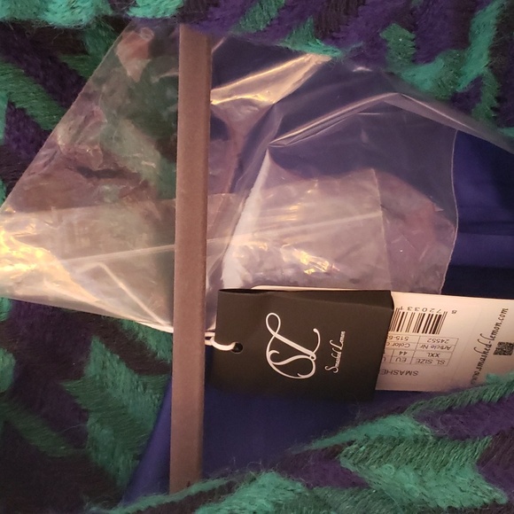 Green and Blue Houndstooth Double Breasted Wool Pea Coat with slight A Line. NWT - Picture 10 of 15